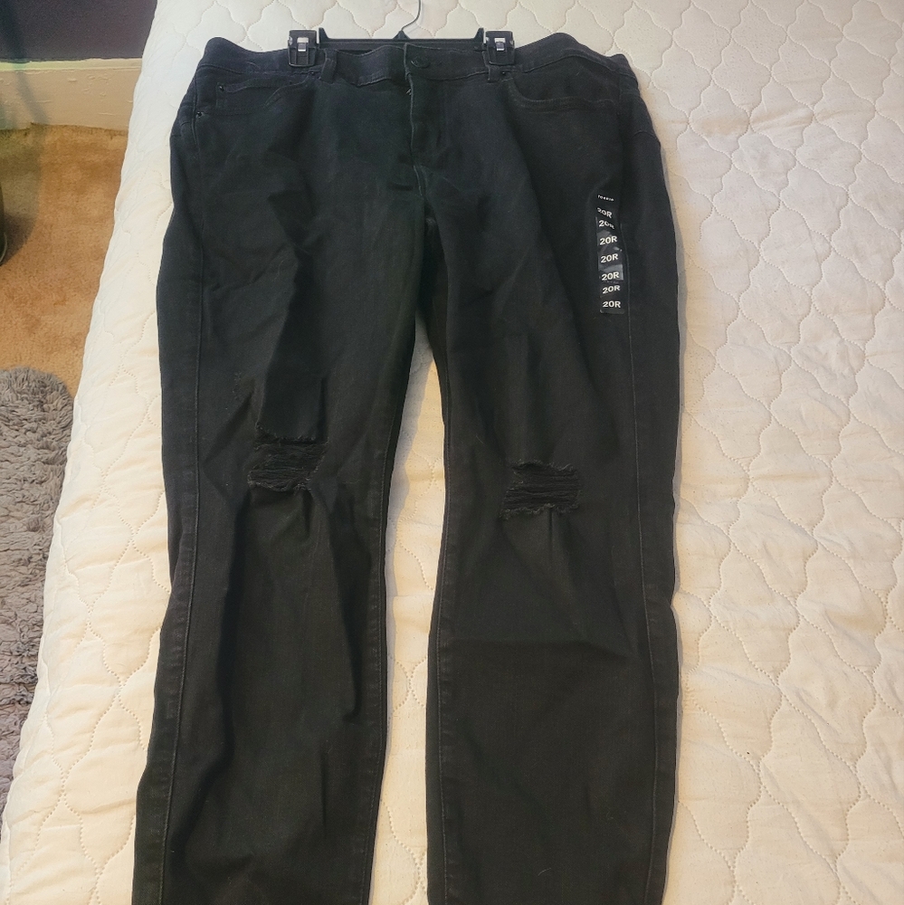 Torrid Size 20 Black Skinny Jeans Destructed